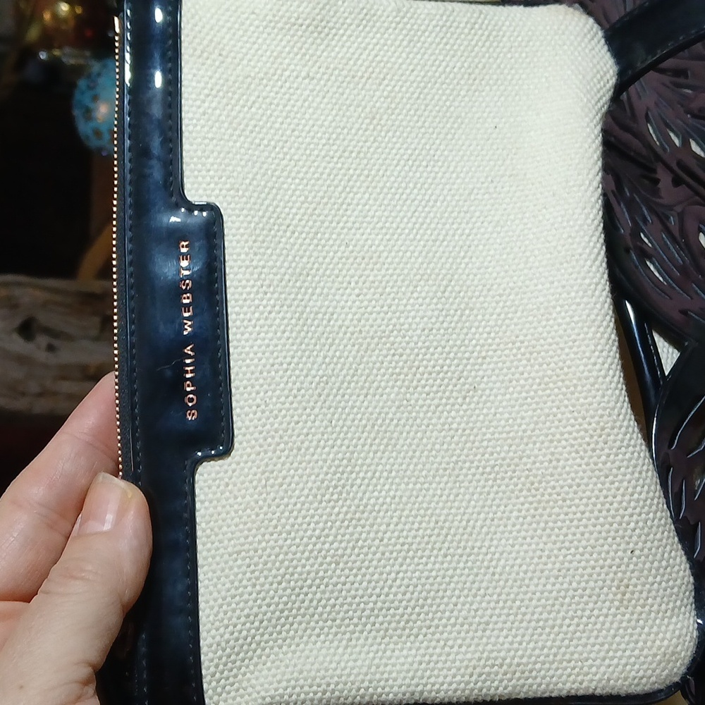 🦋 Sophia Webster Liara Black Patent Leather 3D Butterfly Tote Large Rare ✨ - Picture 9 of 15